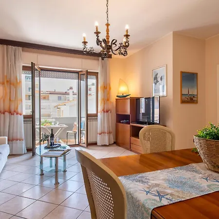 Maison Center Apartment